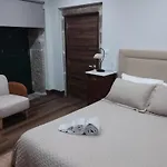 Casa Do Forno Homestay *